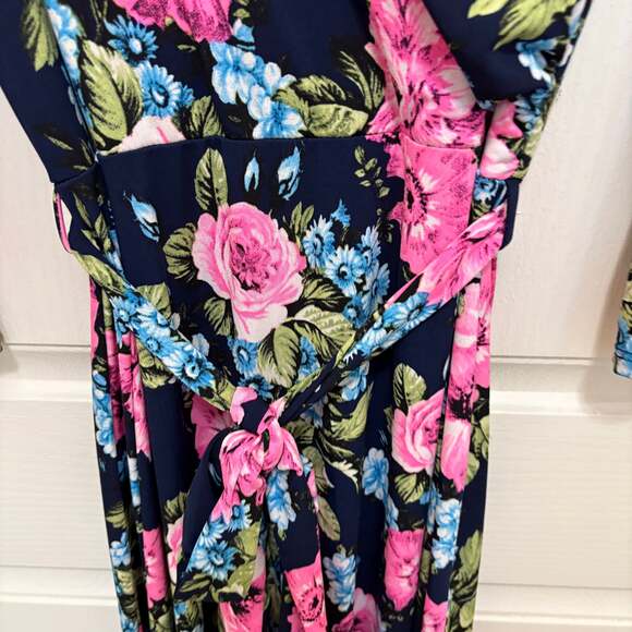 PinkBlush Maternity Pink And Blue Floral Maxi Dress with Tie - Picture 4 of 7